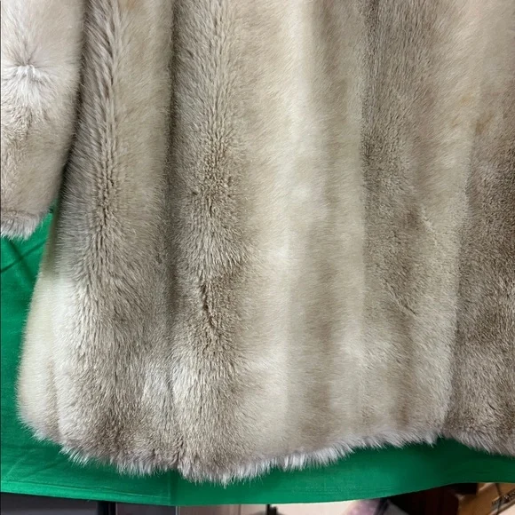 Vintage Tissavel France Coat Fur Faux Winter Cream Lined Acrylic Made in England - Picture 13 of 16